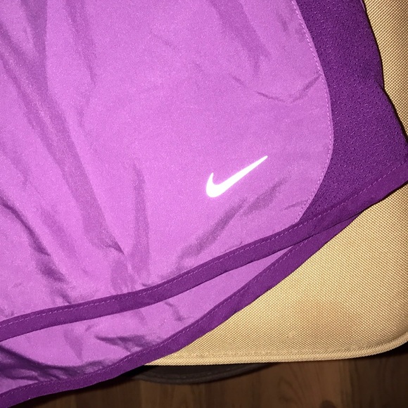 Nike athletic shorts - Picture 2 of 2